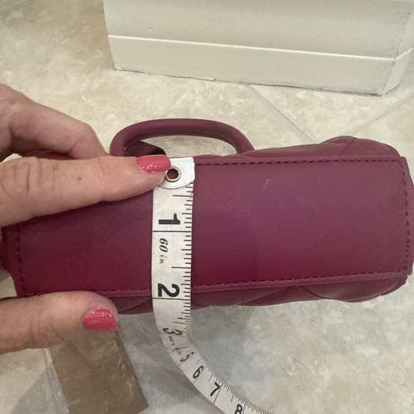 NWT Steve Madden Cranberry Purple Bbabi Viral Tiktok‎ Guitar Strap Crossbody Bag - Picture 8 of 16